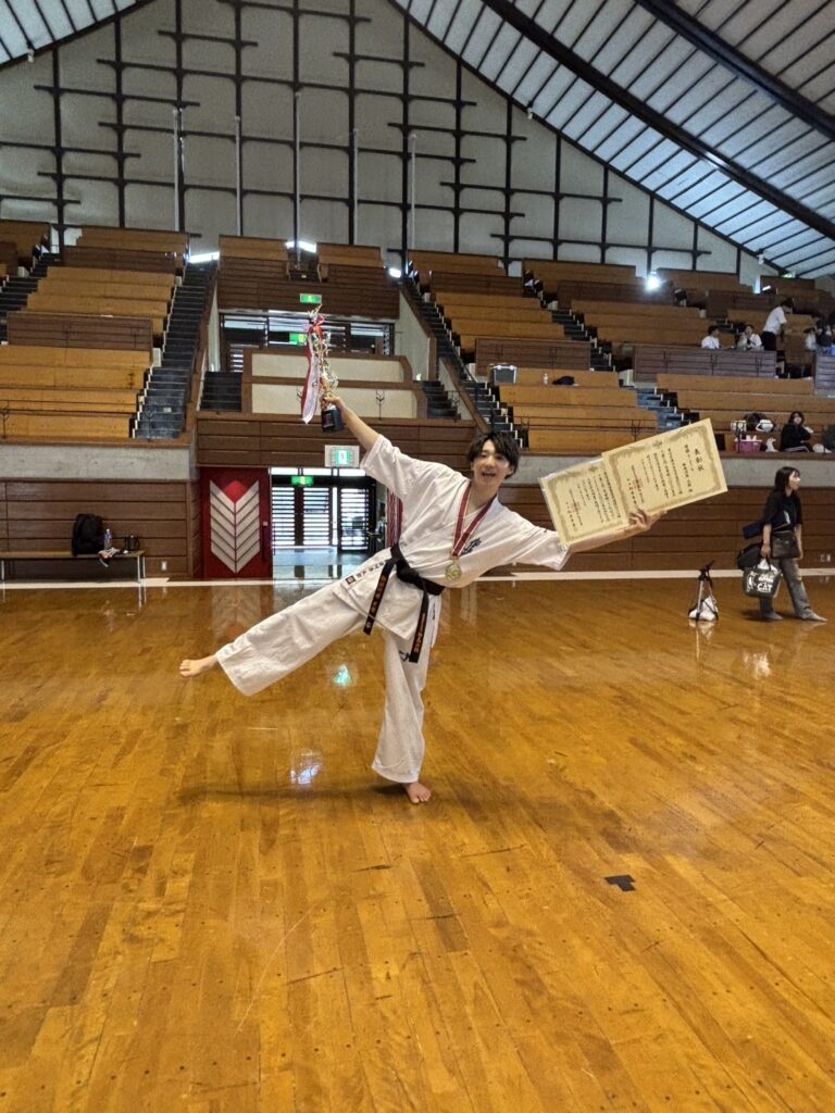 勅使河原さん空手大会2