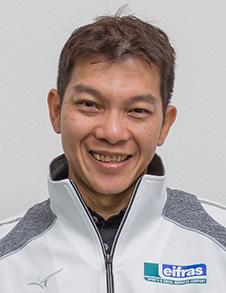 安岡 チョーク選手